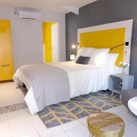 Les Amarantes Pensjonat *
