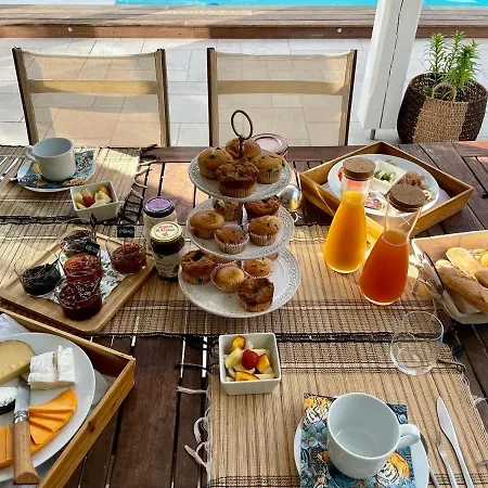 Guest house Les Amarantes Ares